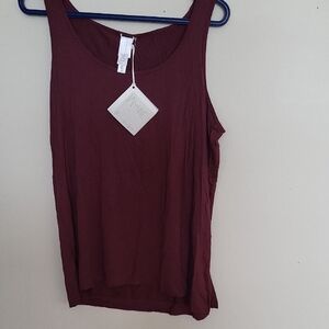 Wine Sleeveless Top